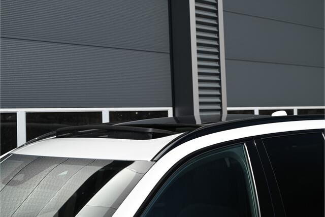 Volvo XC90 2.0 T8 Recharge AWD ULTIMATE DARK / PANO / HARMAN KARDON / HUD / MEMORY / STOELKOELING / TREKHAAK