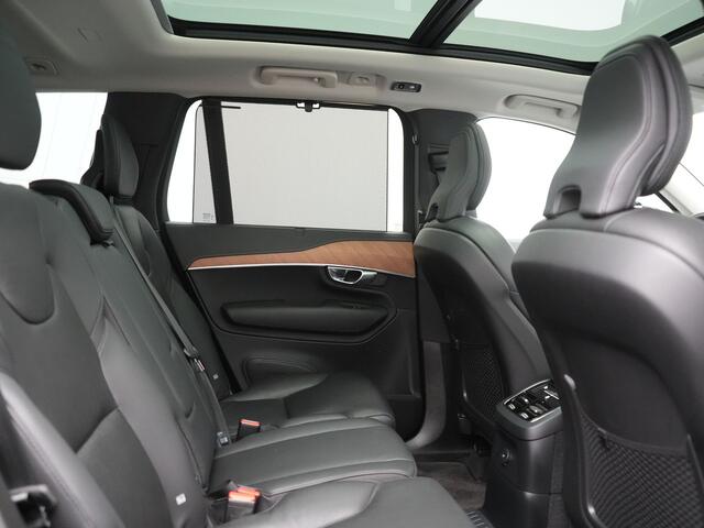 Volvo XC90 T8 Recharge AWD Plus Bright 7 Persoons LONG RANGE PHEV 455pk Dealer O.H. | Panodak | Adaptive Cruise | 360 Camera | Harman / Kardon | Lederen Sportstoelen Memory & Verwarmd | Keyless | Blis | Stuur Verwarmd | Apple Carplay | Navigatie | DAB | Plug In Hybr
