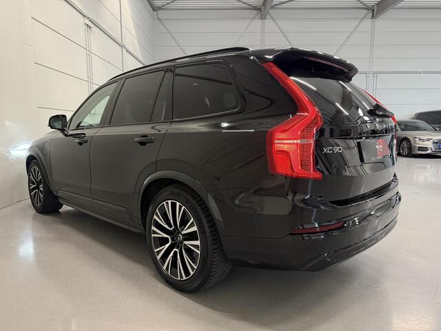 Volvo XC90 T8 Recharge AWD R-Design PANO/LUCHTVERING/TREKHAAK/H&K/MEMORY/ZWART LEER/GOOGLE/CARPLAY/ACC/PILOT-ASSIST/20"/PRIVACY/VOLLEDIG VOLVO DEALER HISTORIE