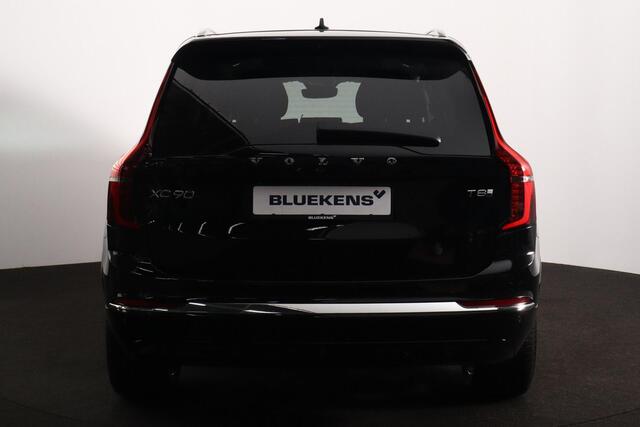 Volvo XC90 T8 Recharge AWD Ultra Bright - Luchtvering - Panorama/schuifdak - IntelliSafe Assist & Surround - 360º Camera - Bowers & Wilkins audio - Adaptieve LED koplampen - Verwarmde voorstoelen, stuur & achterbank - Parkeersensoren voor & achter - Elektr. bedienb.