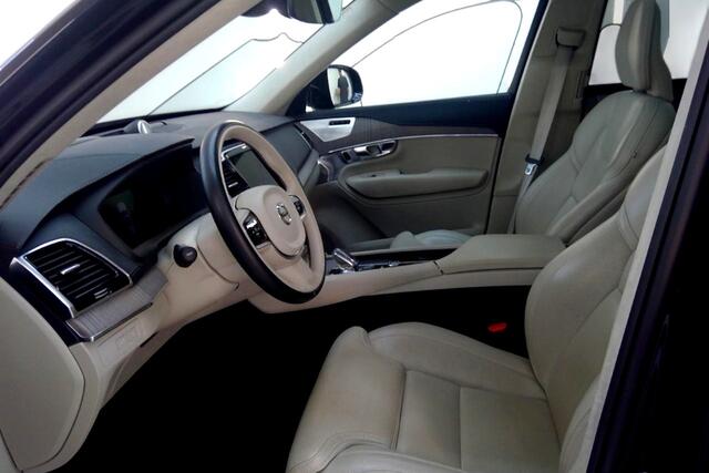 Volvo XC90 2.0 T8 AWD 335kW/455pk Aut8 Recharge Long Range Ultimate Bright 7P LUCHTVERING + BOWERS&WILKINS + PANORAMADAK + STOEL-&STUURVERWARMING + STOELMASSAGE + ADAPT.CRUISE + PILOT ASSIST + BLIS + GOOGLE DASH&SERVICES + 360 CAMERA + PARKSENSOREN + 22" LM-VELGEN!!