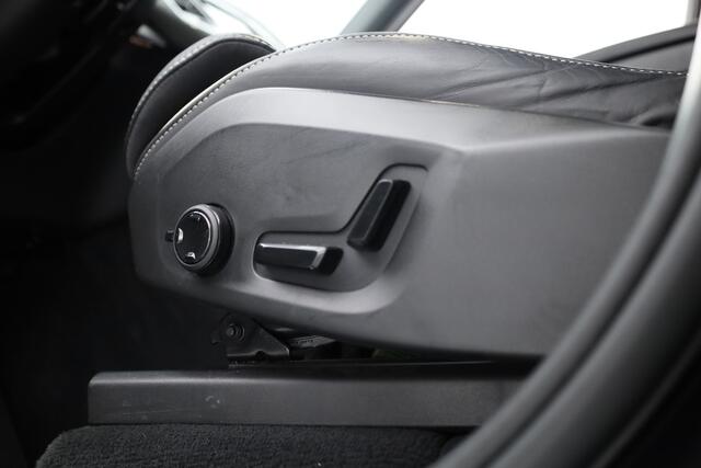 Volvo XC90 T8 Recharge Plus Dark | SOH 97,3% | Long Range | Pilot Assist | Memory seats | 4x Stoelverw. | H&K Audio | Leder | Nav + CarPlay | Keyless | 21''