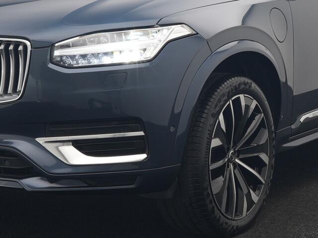 Volvo XC90 T8 Recharge AWD Ultimate Bright 7 Persoons LONG RANGE PHEV 455pk Dealer O.H. | Trekhaak Af Fabriek | Panodak | Head Up | Adaptive Cruise | 360 Camera | Bowers & Wilkins | Lederen Sportstoelen Massage & Memory & Ventilatie | Google Assistent | Stoelen & St