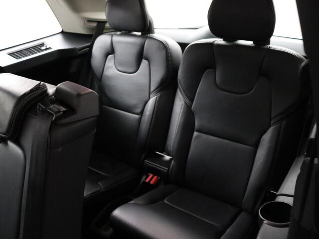 Volvo XC90 2.0 T5 AWD Inscription | 7 Persoons! | Panoramadak | Pilot Assist | Trekhaak!