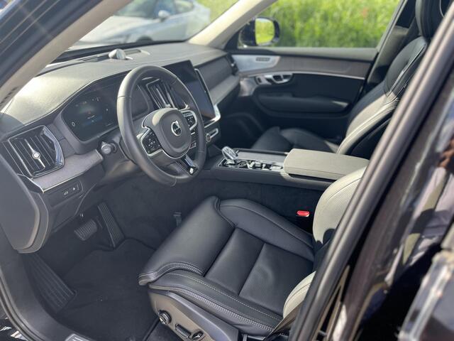 Volvo XC90 T8 Plug-in hybrid AWD Ultra Dark | Trekhaak | Luchtvering | Bowers & Wilkins audio | Massagestoelen |