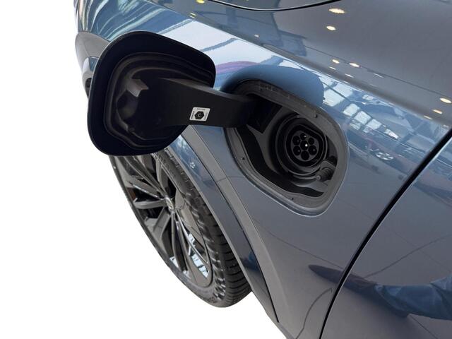 Volvo XC90 T8 Plug-in hybrid AWD Plus Black Edition | Luchtvering | Panoramadak | Bowers & Wilkins