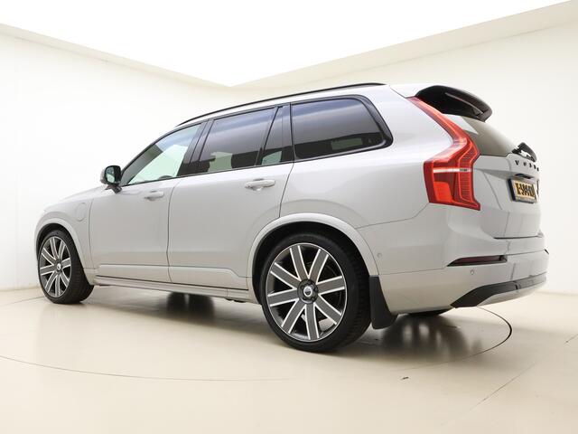 Volvo XC90 T8 455pk AWD Ultimate Dark / 22'' Everlast Velgen / Bowers&Wilkins / Luchtvering / Trekhaak / Full-LED / Black Pack / Sportleder / Panoramadak / Stoel + Stuurw. Verwarming /