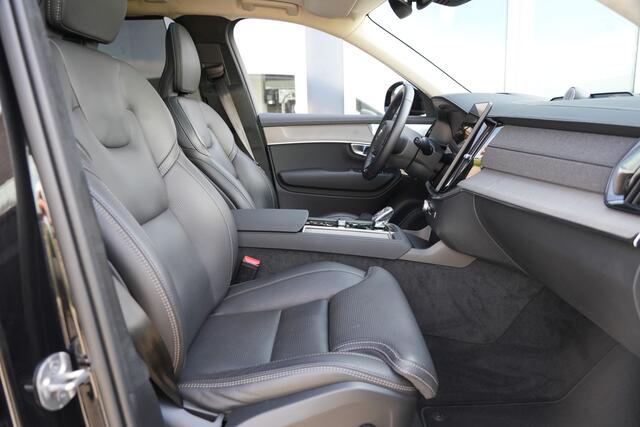 Volvo XC90 2.0 T8 FACELIFT Plug-in hybrid AWD Plus Dark 455pk Panoramadak/Bowers&Wilkins/Luchtvering