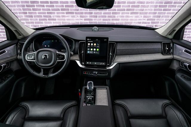 Volvo XC90 2.0 T8 Plug-in hybrid AWD Ultra Dark | SOH:100% | Adaptieve Cruise Control | Luchtvering | Trekhaak | Panoramadak | Bowers & Wilkins Audio | Nappa Lederen Bekleding | Stoel-/Stuurverwarming | 360 Parkeercamera | 21" Velgen | Stoelventilatie | Massagefunti