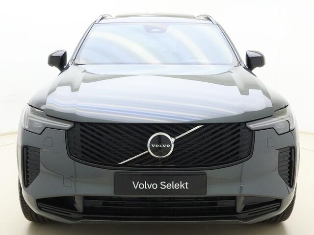 Volvo XC90 T8 AWD Ultra Dark Executive Edition / Luchtvering / Bowers & Wilkins audio / Stoelventilatie / 22'' velgen /