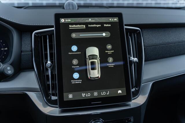 Volvo XC90 T8 Plug-in hybrid AWD Ultra Black Ed. Exec. | Google | Long Range | Bowers & Wilkins Audio | Memory | Luchtvering | Stoelventilatie | Massage | Panoramadak | Gelamineerde Zijruiten Rondom | Nappa Lederen Bekleding | Zwarte Hemelbekleding | Keyless | Getin