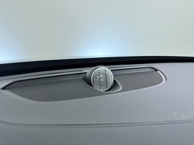 Volvo XC90 T8 455pk AWD Ultra Bright / Luchtvering / Massage / Bowers en Wilkins audio / Stoelventilatie /