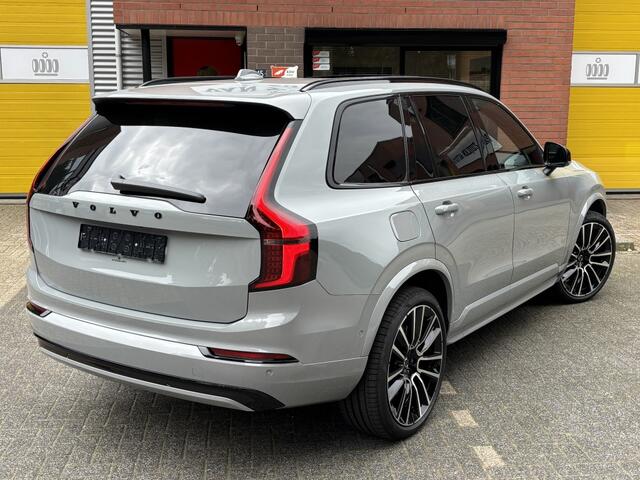 Volvo XC90 T8 AWD Ultra Black Edition Luchtvering 22" B&W Massage Trekhaak