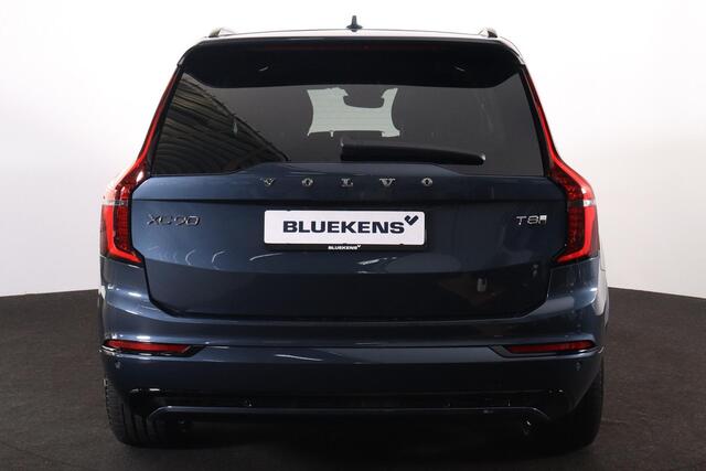 Volvo XC90 T8 Recharge AWD Ultra Dark Exec. Ed. - Luchtvering - Panorama/schuifdak - IntelliSafe Assist & Surround - 360º Camera - Bowers & Wilkins audio - Adaptieve LED koplampen - Verwarmde voorstoelen, stuur & achterbank - Parkeersensoren voor & achter - Elektr.