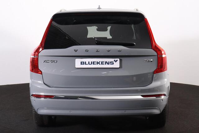 Volvo XC90 T8 Recharge AWD Core Bright - Panorama/schuifdak - IntelliSafe Assist & Surround - 360º Camera - Harman/Kardon audio - Adaptieve LED koplampen - Verwarmde voorstoelen, stuur & achterbank - Parkeersensoren voor & achter - Elektr. bedienb. voorstoelen met g