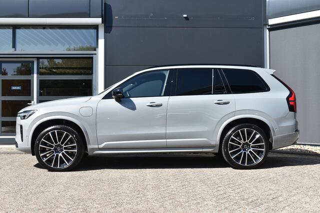 Volvo XC90 T8 Recharge Ultra Executive Edition l Luchtvering l 360 camera l Head-Up Display l Bowers&Wilkins surround Systeem l stuur- / stoelverwarming l Stoelventilatie l Massage l Panoramisch Schuif- kantel dak l BLIS l 22 Inch l 3e Zitrij