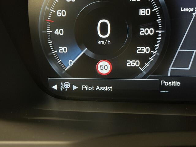 Volvo XC90 2.0 T8 Hybr. AWD R-Design/ 7P/ Luchtvering/ Sloeverw, Ventilatie en Massage/ Adapt. Cruise Pilot Ass/ 360 Cam