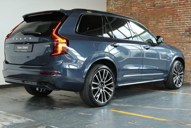 Volvo XC90 T8 Plug-in hybrid AWD Ultra Dark Executive Edition | 22" Lichtmetalen Wielen | Bowers & Wilkins Audio | Luchtvering | Geventileerde Voorstoelen met Massage | Extra Getint Glas |
