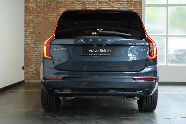 Volvo XC90 T8 Plug-in hybrid AWD Ultra Dark Executive Edition | 22" Lichtmetalen Wielen | Bowers & Wilkins Audio | Luchtvering | Geventileerde Voorstoelen met Massage | Extra Getint Glas |