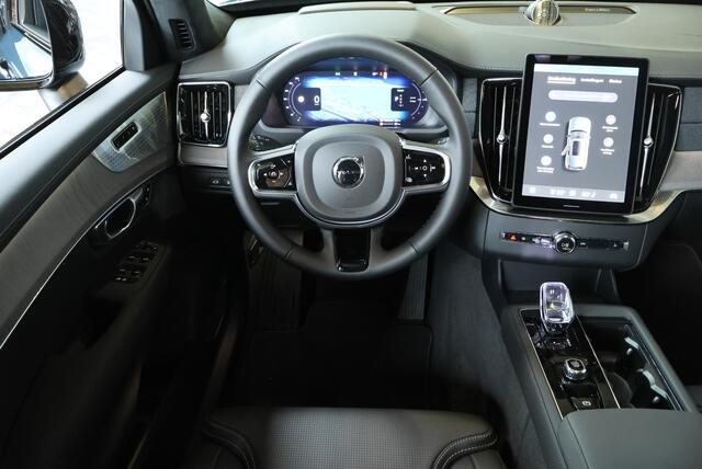 Volvo XC90 T8 Plug-in hybrid AWD Ultra Dark Executive Edition | 22" Lichtmetalen Wielen | Bowers & Wilkins Audio | Luchtvering | Geventileerde Voorstoelen met Massage | Extra Getint Glas |