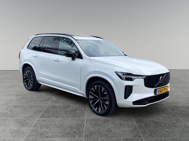 Volvo XC90 Plus Dark Recharge Plug-In Hybrid AWD