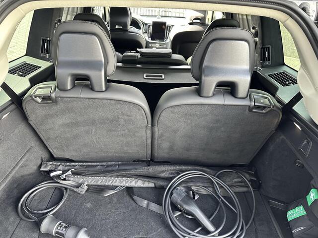 Volvo XC90 2.0 T8 Recharge AWD Ultra Dark B&W|Facelift|FOUR-C|Massage