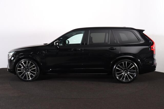 Volvo XC90 T8 Recharge AWD Ultra Dark Exec. Ed. - Luchtvering - Panorama/schuifdak - IntelliSafe Assist & Surround - 360º Camera - Bowers & Wilkins audio - Adaptieve LED koplampen - Verwarmde voorstoelen, stuur & achterbank - Parkeersensoren voor & achter - Elektr. bedienb. voorstoelen met geheugen - Geventileerde voorstoelen - Head up display - Draadloze tel. lader - Extra getint glas - 22' LMV