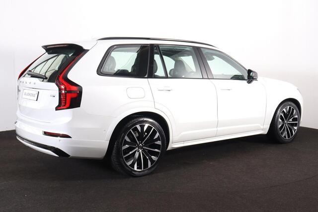 Volvo XC90 T8 Recharge AWD Ultra Dark - Luchtvering - Panorama/schuifdak - IntelliSafe Assist & Surround - 360º Camera - Bowers & Wilkins audio - Verwarmde voorstoelen, stuur & achterbank - Parkeersensoren voor & achter - Elektr. bedienb. voorstoelen met geheugen - Geventileerde voorstoelen - Head up display - Draadloze tel. lader - Inklapbare trekhaak - 21' LMV