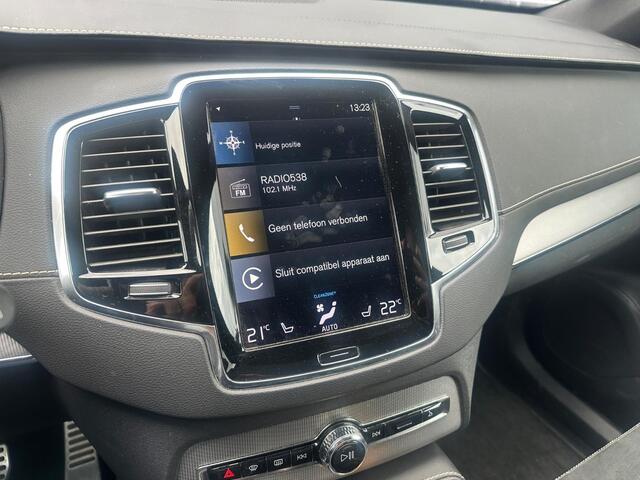 Volvo XC90 T8 AWD R-Design | Navigatie | Trekhaak | Adaptieve Cruise Control | Harman Kardon Audio | Panoramadak | Stoel-/Stuurverwarming | 360 Camera | Park Assist | Keyless | LED Koplampen | Lederen Bekleding | Standkachel