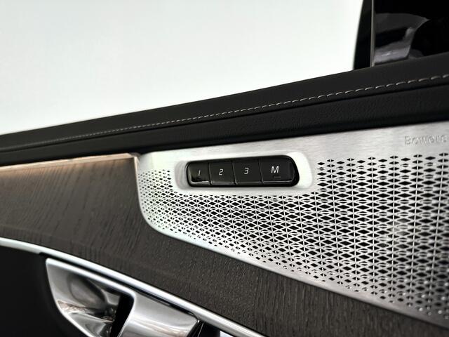Volvo XC90 T8 Plug-in hybrid AWD Ultra Dark | SOH 100% | Panoramadak | 360° camera | Bowers & Wilkins | Luchtvering | Head-up display | Stoelventilatie | Trekhaak