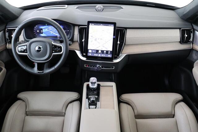 Volvo XC90 II T8 PLUG-IN HYBRID AWD ULTRA DARK -PANO.DAK|BOWERS&WILKINS|GEVENT.LEDER+MASSAGE|360°CAM|HEAD-UP DISP.|PRIVACY.GLAS|TREKHAAK|20"|SoH:99%