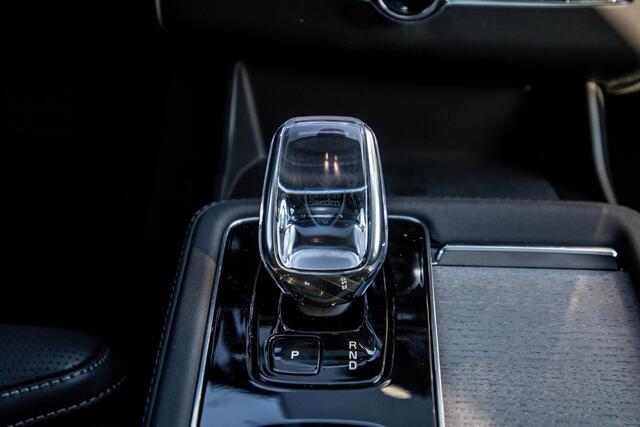 Volvo XC90 2.0 T8 Plug-in hybrid AWD Ultra Dark Exec. Ed.