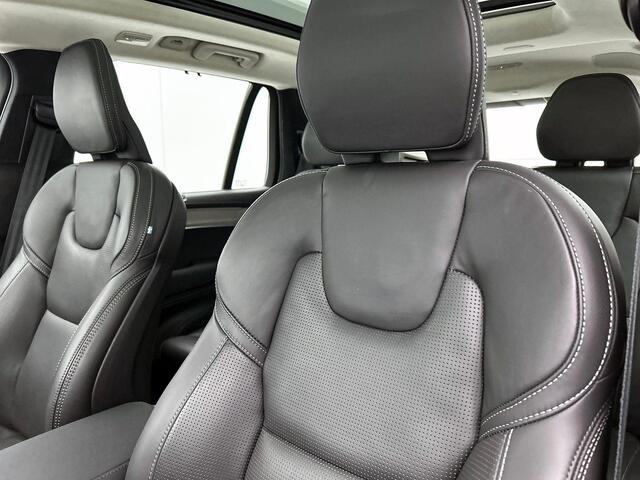 Volvo XC90 2.0 T8 Plug-in hybrid AWD Ultra Dark | Luchtvering | Bowers&Wilkings | Trekhaak | Massage |