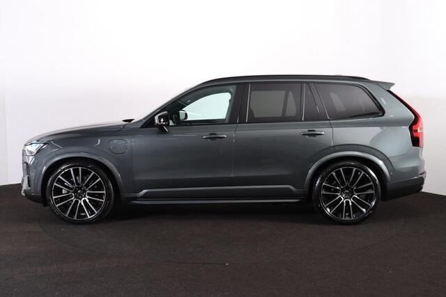 Volvo XC90 T8 Recharge AWD Ultra Dark Exec. Ed. - Luchtvering - Panorama/schuifdak - IntelliSafe Assist & Surround - 360º Camera - Bowers & Wilkins audio - Adaptieve LED koplampen - Verwarmde voorstoelen, stuur & achterbank - Parkeersensoren voor & achter - Elektr. bedienb. voorstoelen met geheugen - Geventileerde voorstoelen - Head up display - Draadloze tel. lader - Extra getint glas - 22' LMV