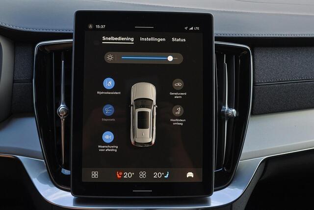 Volvo XC90 T8 Recharge AWD Ultra Dark Exec. Ed. - Luchtvering - Panorama/schuifdak - IntelliSafe Assist & Surround - 360º Camera - Bowers & Wilkins audio - Adaptieve LED koplampen - Verwarmde voorstoelen, stuur & achterbank - Parkeersensoren voor & achter - Elektr. bedienb. voorstoelen met geheugen - Geventileerde voorstoelen - Head up display - Draadloze tel. lader - Extra getint glas - 22' LMV
