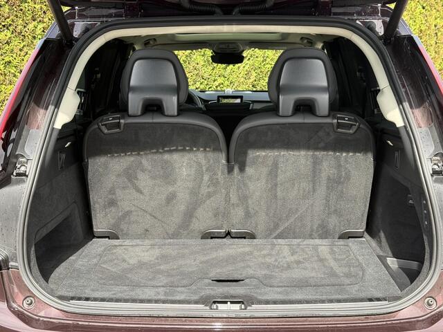 Volvo XC90 T8 Plug-in hybrid AWD Ultra Dark