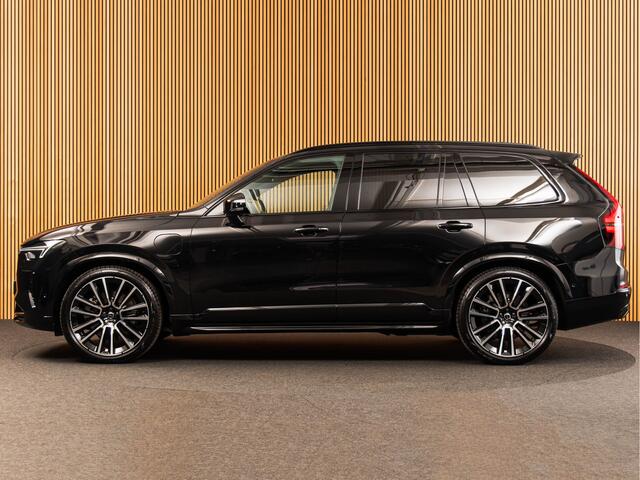 Volvo XC90 2.0 T8 Plug-in hybrid AWD Ultra Black Edition B&W | 22" | TREKHAAK | LUCHTVERING | MASSAGE