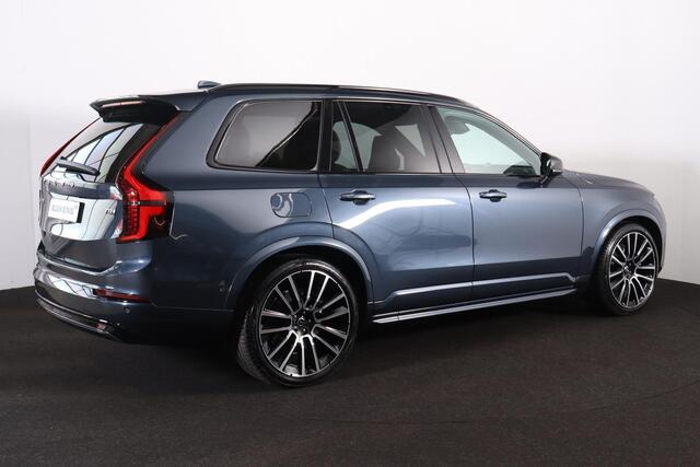 Volvo XC90 T8 Recharge AWD Ultra Dark Exec. Ed. - Luchtvering - Panorama/schuifdak - IntelliSafe Assist & Surround - 360º Camera - Bowers & Wilkins audio - Adaptieve LED koplampen - Verwarmde voorstoelen, stuur & achterbank - Parkeersensoren voor & achter - Elektr. bedienb. voorstoelen met geheugen - Geventileerde voorstoelen - Head up display - Draadloze tel. lader - Extra getint glas - 22' LMV