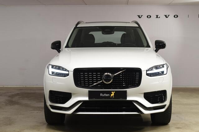 Volvo XC90 T8 455PK Automaat Plug-in hybrid AWD Ultimate Dark / Bowers & Wilkins / Luchtvering / Head Up Display / 360 Camera / Massagestoelen / Gelaagde Zijruiten / Trekhaak /