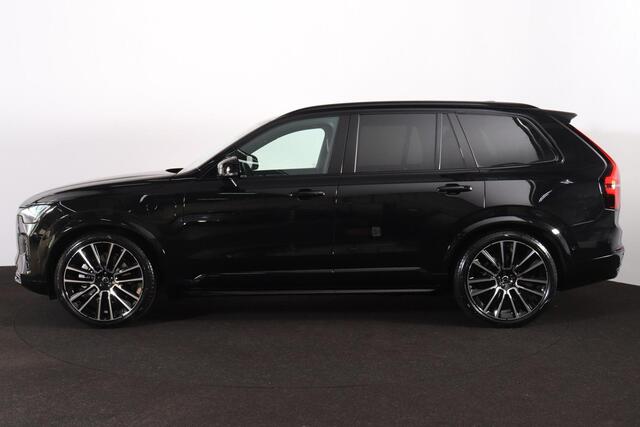 Volvo XC90 T8 Recharge AWD Ultra Black Ed. Exec. - Luchtvering - Panorama/schuifdak - IntelliSafe Assist & Surround - 360º Camera - Bowers & Wilkins audio - Adaptieve LED koplampen - Verwarmde voorstoelen, stuur & achterbank - Parkeersensoren voor & achter - Elektr. bedienb. voorstoelen met geheugen - Geventileerde voorstoelen - Head up display - Draadloze tel. lader - Extra getint glas - 22' LMV