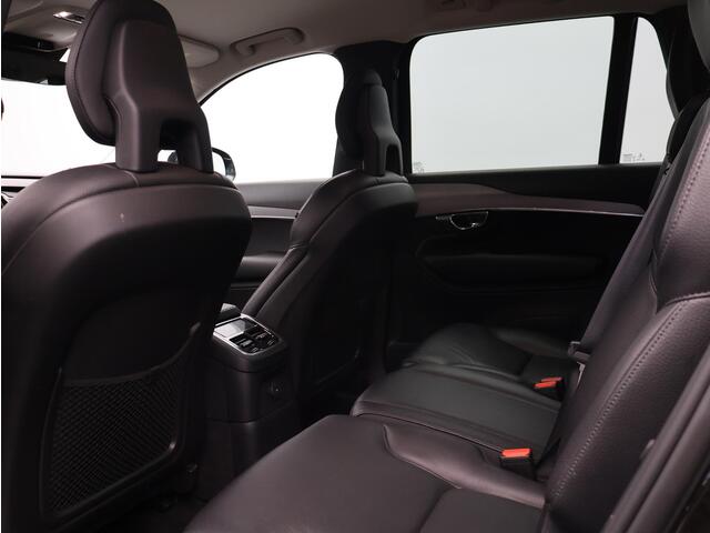 Volvo XC90 T8 390PK Recharge AWD Business Pro / Trekhaak / Leder / BLIS / Adaptive Cruise / Verwarmbaar Stuurwiel + Voorstoelen / 20" / Harman Kardon /