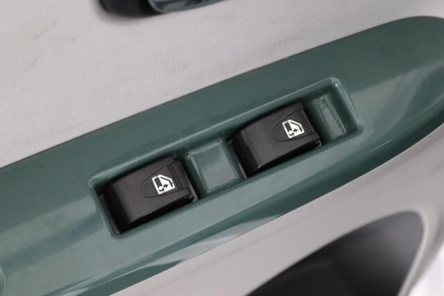 Xpeng P7 P4 JinPeng | 4-persoons |