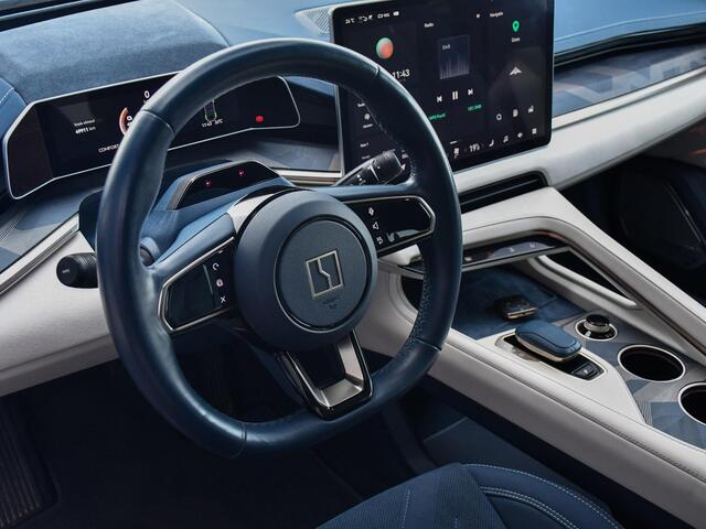 Zeekr 001 AWD Privilege 100 kWh | 500 km | Stoelmassage | Stoelverwarming | Stuurwielverwarming | Memory seats | 360 Camera |