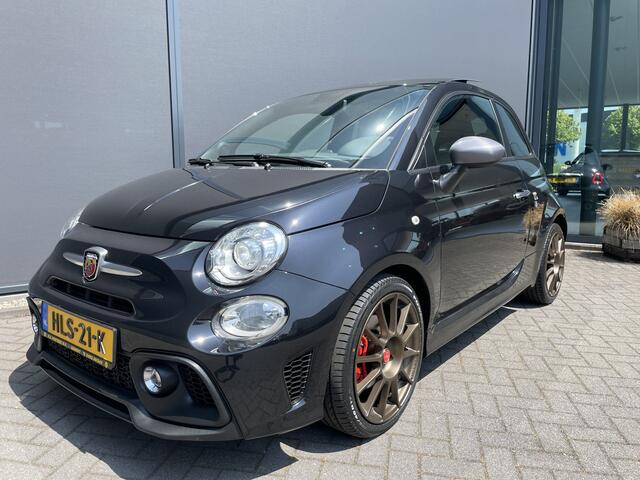 Abarth 500 1.4 T-Jet 595 70th Anniversary Airco - Parkeersensoren achter - Sportstoelen - Schuif/ kanteldak - Multifunctioneel stuurwiel - licht metalen velgen - Mistlampen