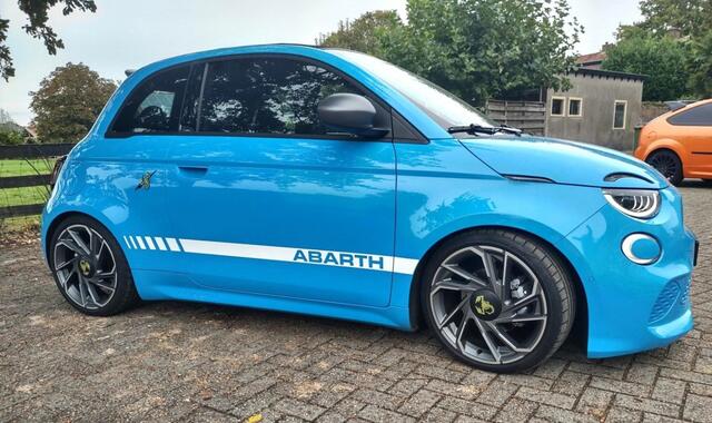 Abarth 500 scorpionissima- Cabrio-Verlaagd- Special!!