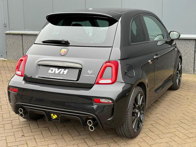 Abarth 500 1.4 T-Jet Competizione