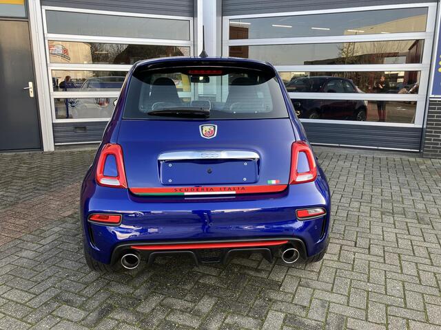 Abarth 500 1.4 T-Jet 595 107kW