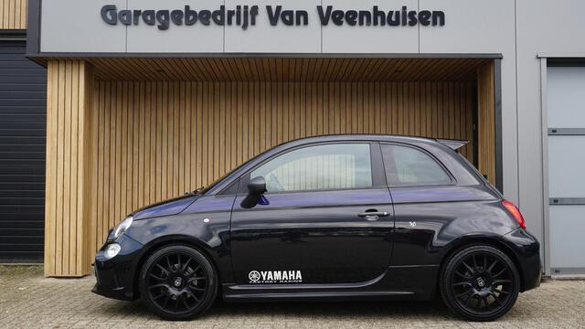 Abarth 595 1.4 T-Jet 165pk Monster Energy Yamaha *Gelimiteerde oplage One off 2000* Virtual Cockpit Record Monza uitlaat 17inch LM 68278km!