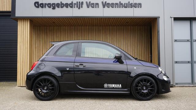 Abarth 595 1.4 T-Jet 165pk Monster Energy Yamaha *Gelimiteerde oplage One off 2000* Virtual Cockpit Record Monza uitlaat 17inch LM 68278km!