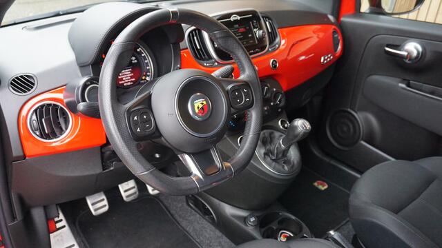 Abarth 595 1.4 T-Jet 145pk Virtual Cockpit 16inch LM *Magneti Marelli Exhaust* 45183km! *NL Auto*